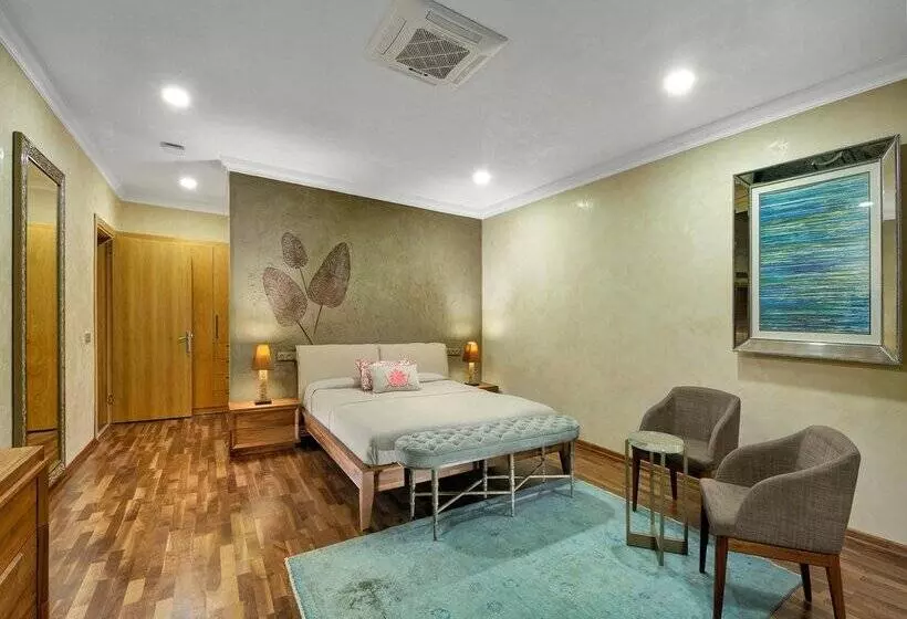 Sarpedor Boutique Hotel