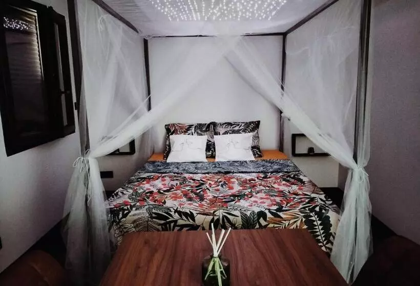 Aamiaismajoitus (B&B) A Nou Deux