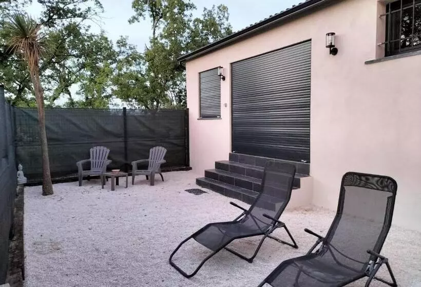 Aamiaismajoitus (B&B) A Nou Deux