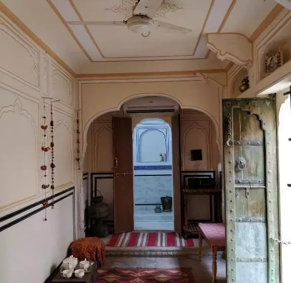 ベッドアンドブレックファースト Jaipur Haveli