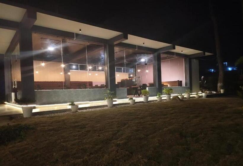 تختخواب و صبحانه Odyssey Stays Umbir, Umiam Lake