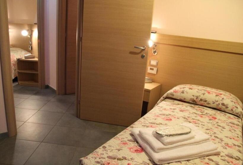 ホテル Albergo Verdi