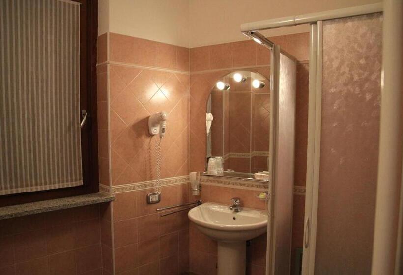 ホテル Albergo Verdi