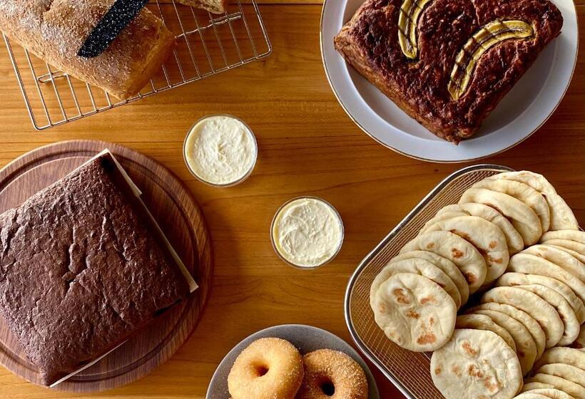 בית מלון כפרי Kertasari Lodge