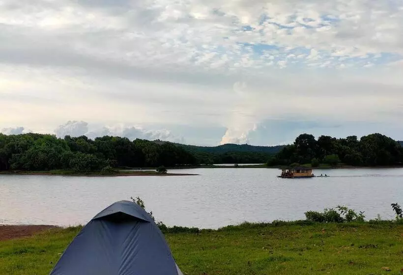 Kaliraya Surf Kamp By Eco Hotel Laguna