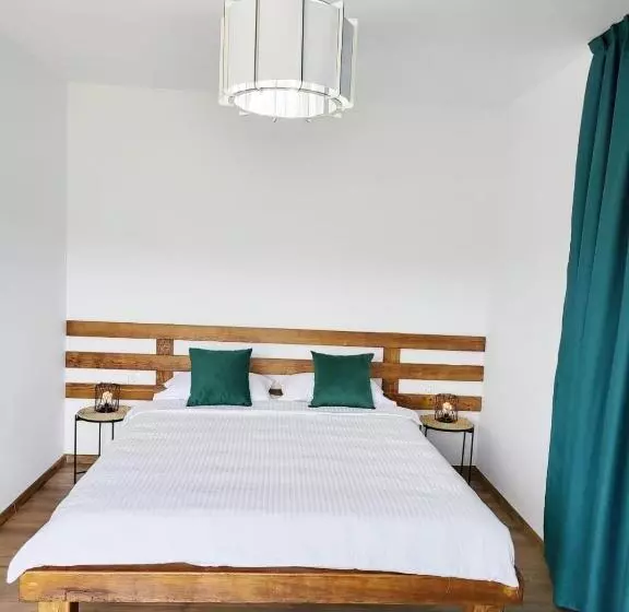 Majatalo Complex Dealu  Frumos