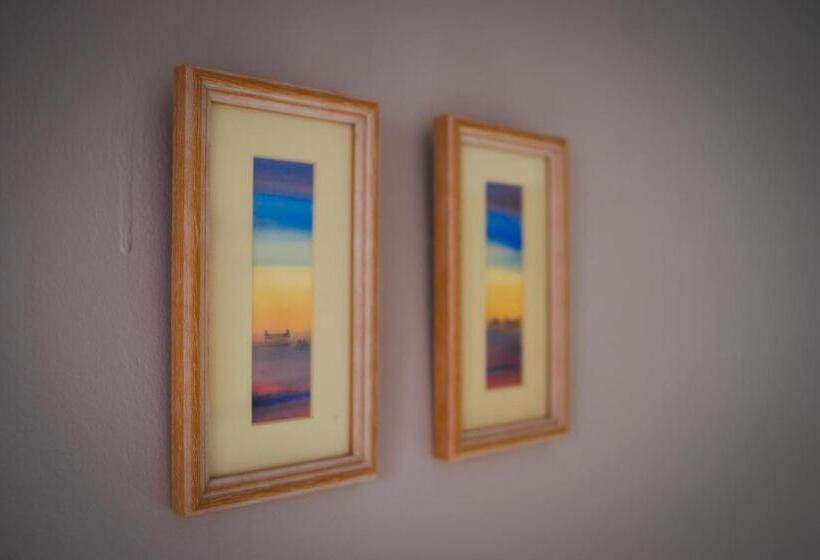 Pensiune Heatherfield House