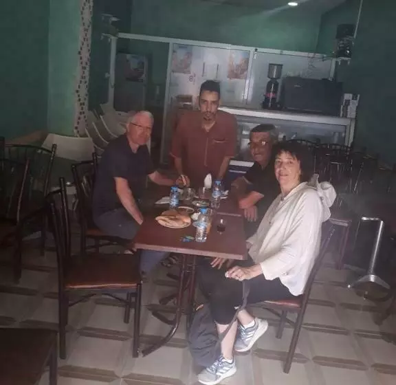 تختخواب و صبحانه Assa Hotel Elghardaqa