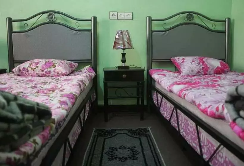 تختخواب و صبحانه Assa Hotel Elghardaqa