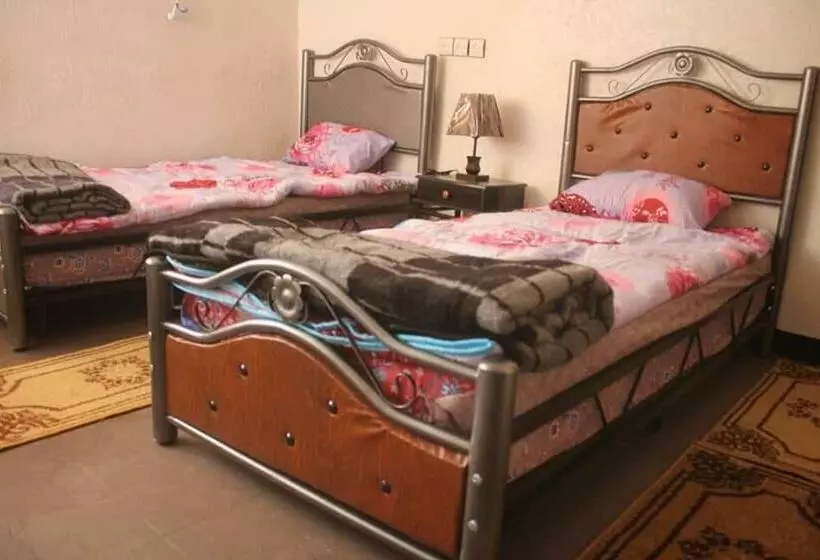تختخواب و صبحانه Assa Hotel Elghardaqa