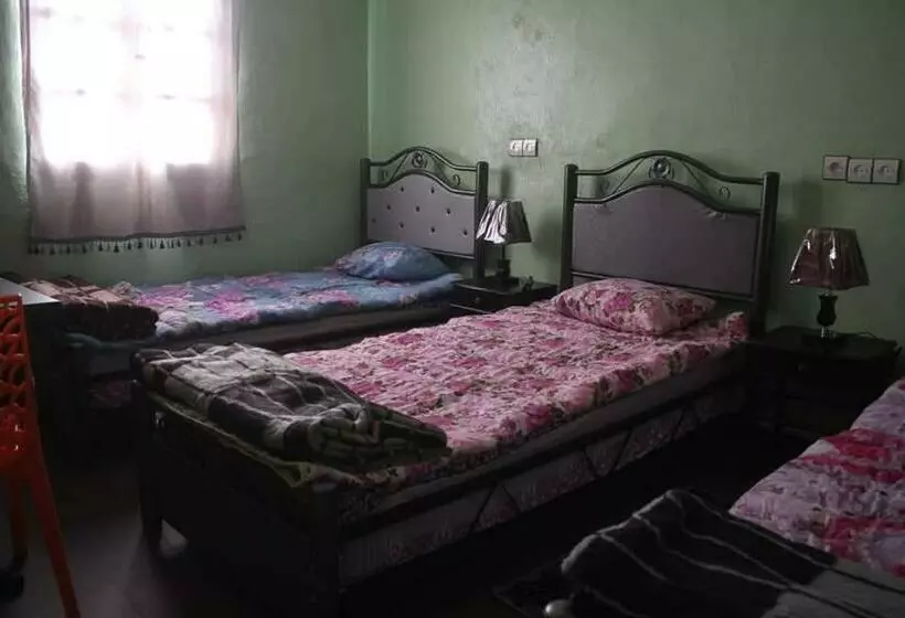 تختخواب و صبحانه Assa Hotel Elghardaqa