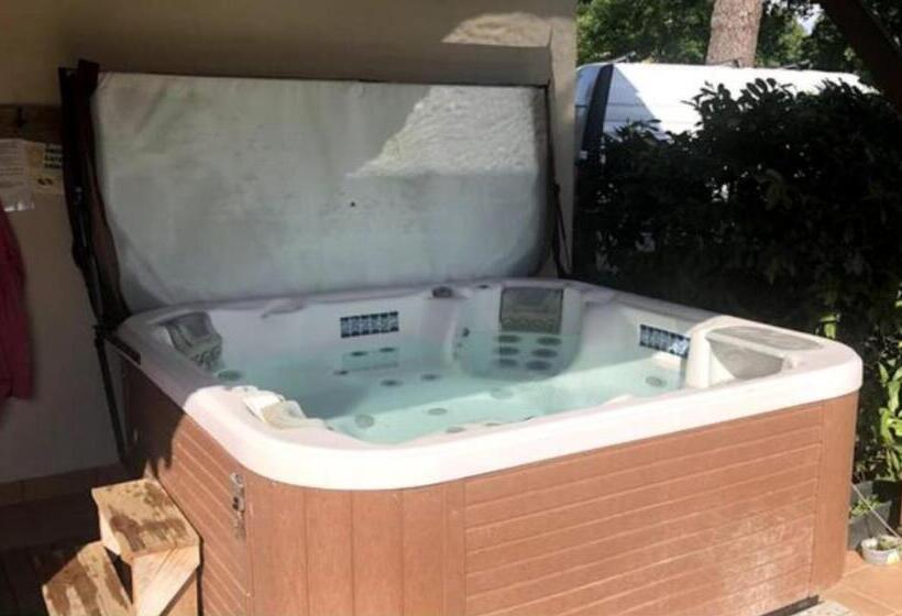 Bed and Breakfast Chambres D Elisa