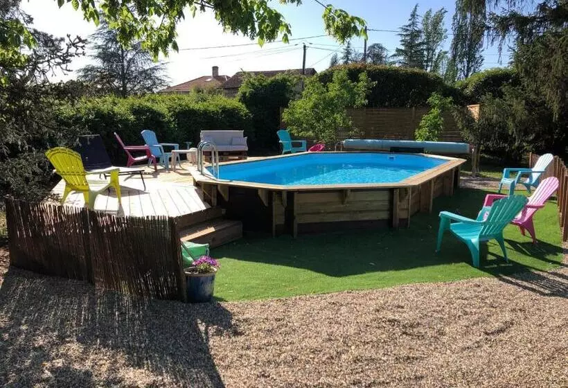 Aamiaismajoitus (B&B) Chambres D Elisa