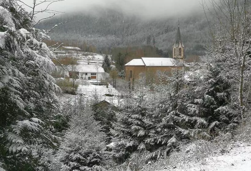 ベッドアンドブレックファースト La Maison Du Vannier