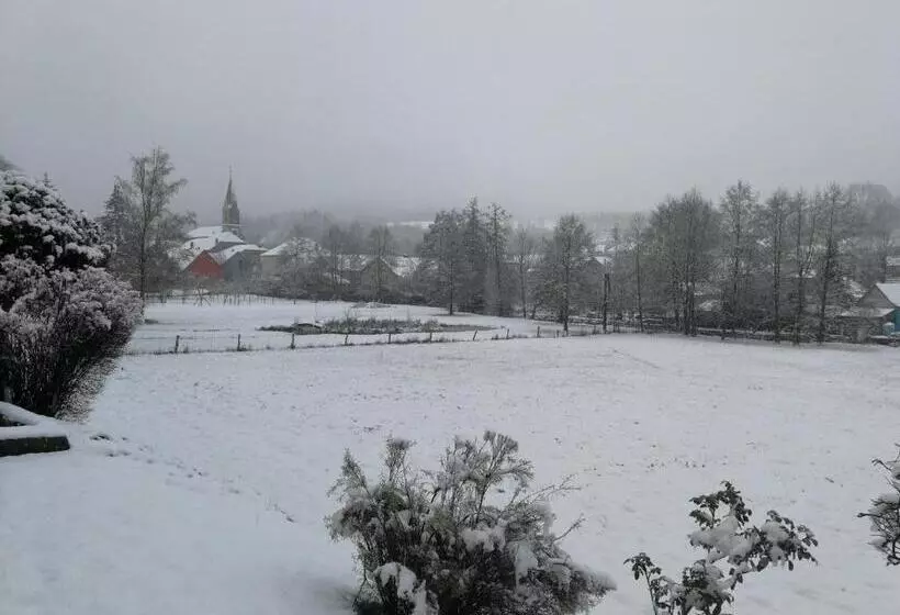 ベッドアンドブレックファースト La Maison Du Vannier