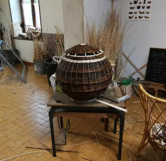 ベッドアンドブレックファースト La Maison Du Vannier