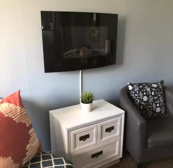 Hotelli Guesthouse Cannon Beach