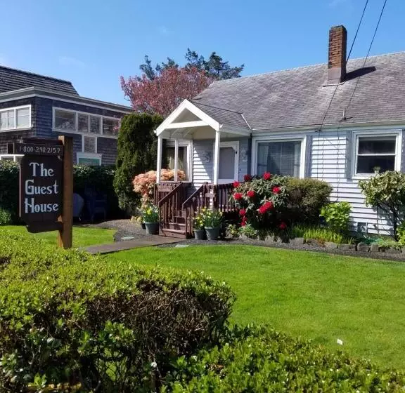 Hotelli Guesthouse Cannon Beach