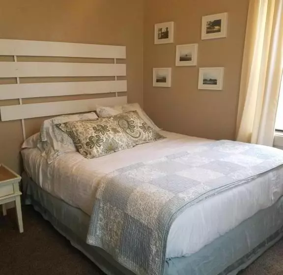 Hotelli Guesthouse Cannon Beach