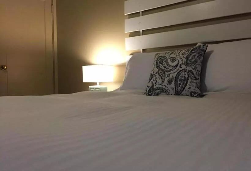 Hotelli Guesthouse Cannon Beach