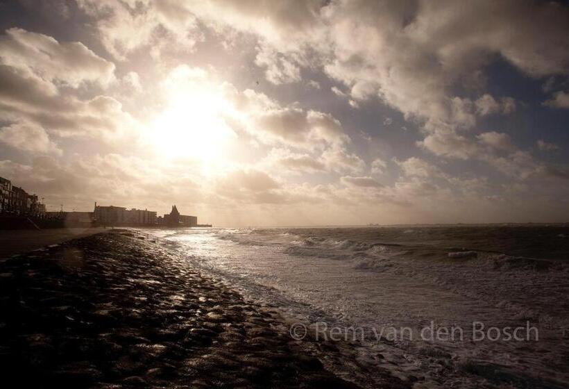 Пансион Tilias