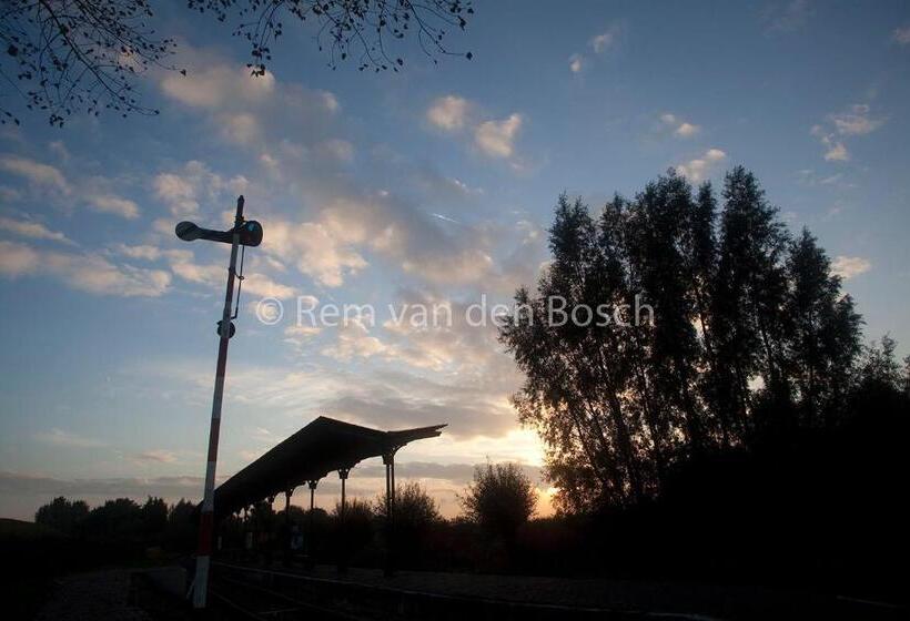 Пансион Tilias