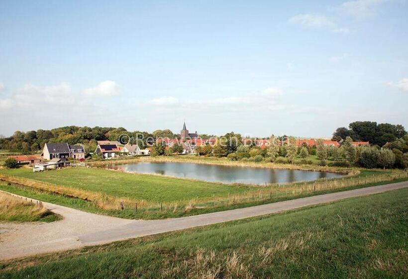 Пансион Tilias