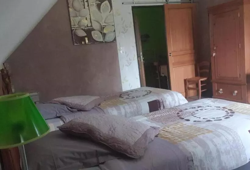 ベッドアンドブレックファースト Au Chardon Bleu