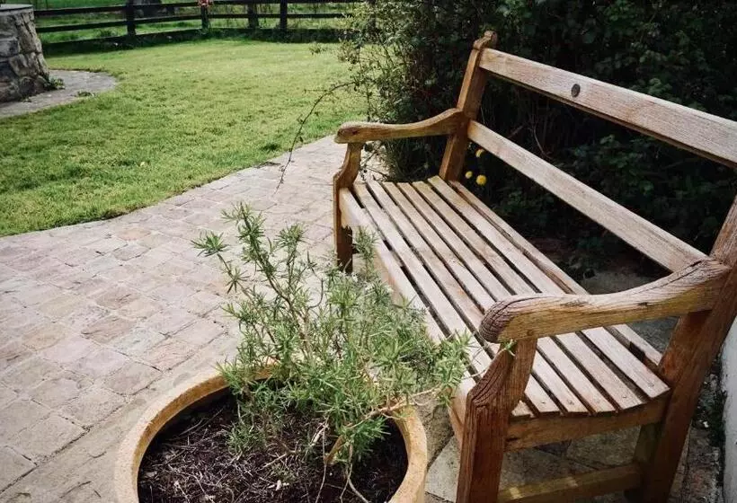 Aamiaismajoitus (B&B) Cartron House