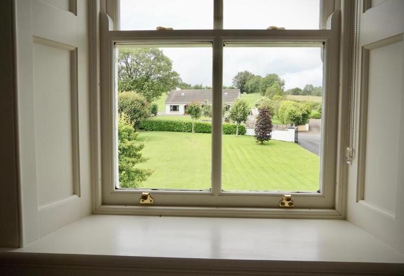 住宿加早餐  Cartron House