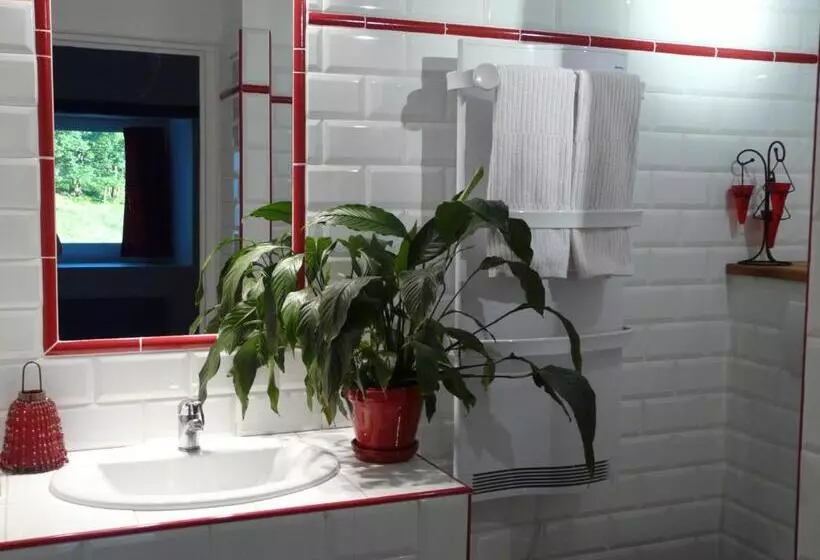 Aamiaismajoitus (B&B) Chambre D Hôtes Puech Noly