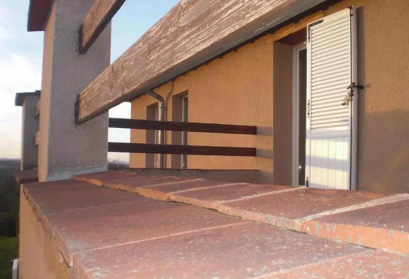 Aamiaismajoitus (B&B) Chambres D Hôtes De La Colline