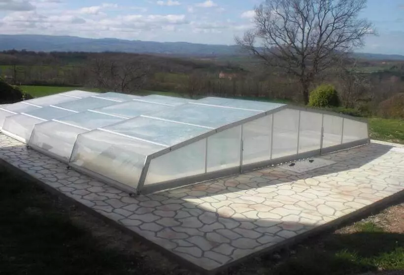 Aamiaismajoitus (B&B) Chambres D Hôtes De La Colline