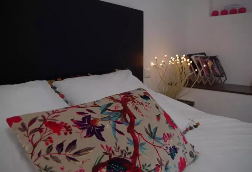 Aamiaismajoitus (B&B) Chambres D Hôtes Home Sweet Home