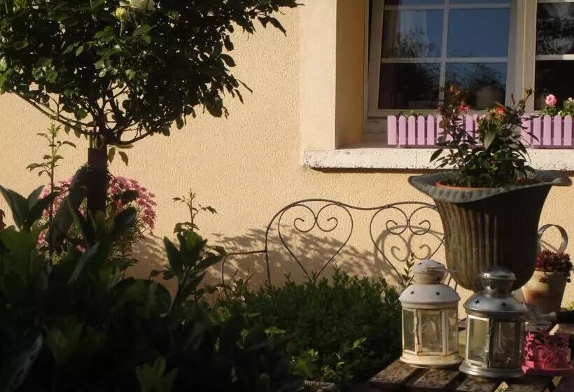 Aamiaismajoitus (B&B) Chambres D Hôtes Le Clos Du Verger