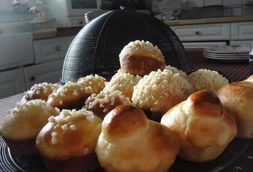 Aamiaismajoitus (B&B) Chambres D Hôtes Le Clos Du Verger