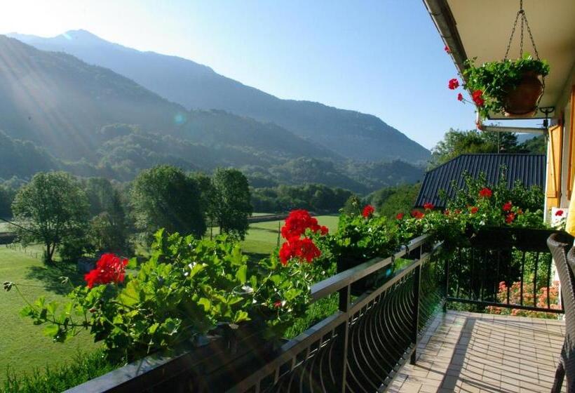 住宿加早餐  Chambres D Hôtes Les Pierres Taillées