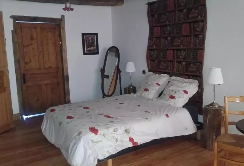 ベッドアンドブレックファースト Chezlesgoyp