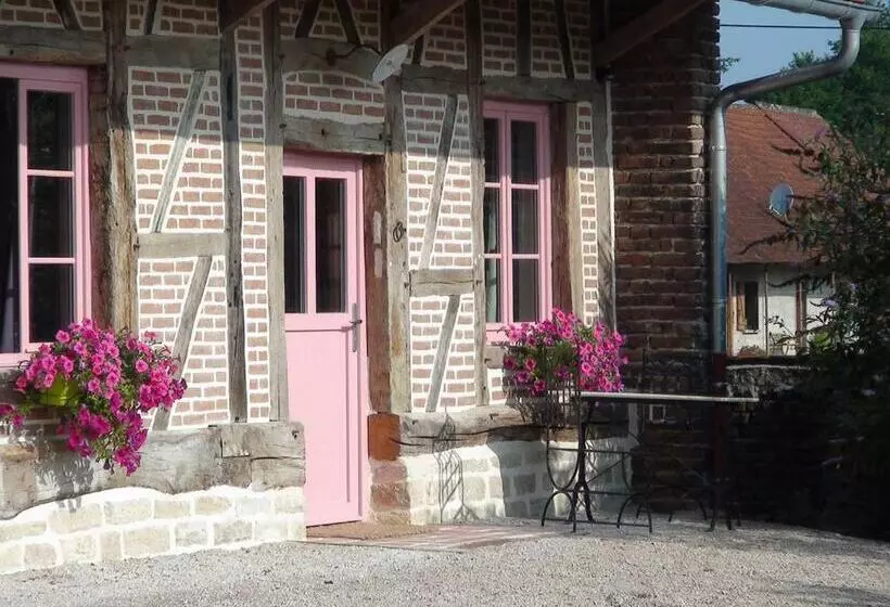 ベッドアンドブレックファースト Chezlesgoyp