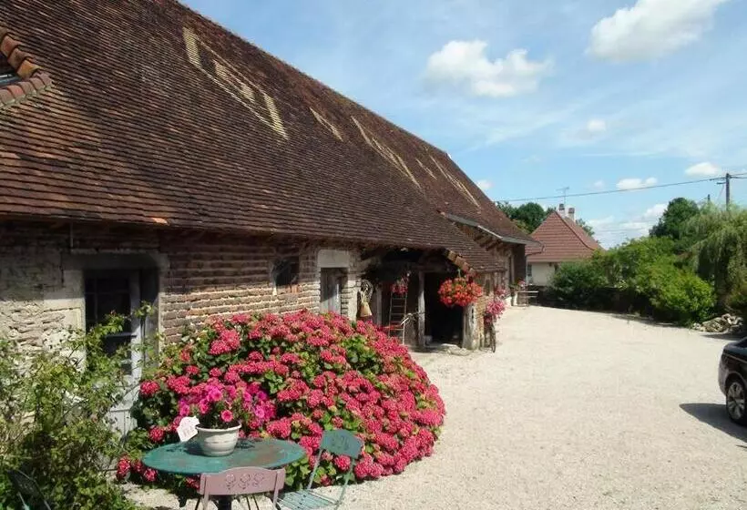 ベッドアンドブレックファースト Chezlesgoyp