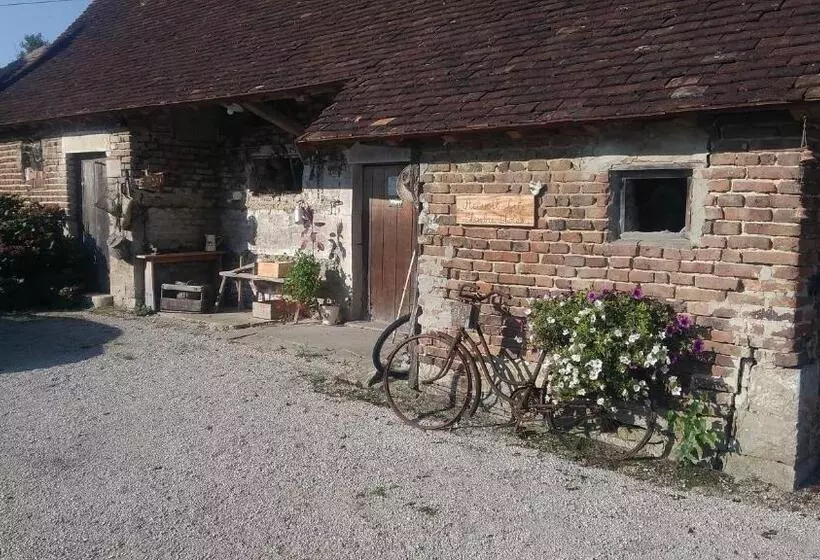 ベッドアンドブレックファースト Chezlesgoyp