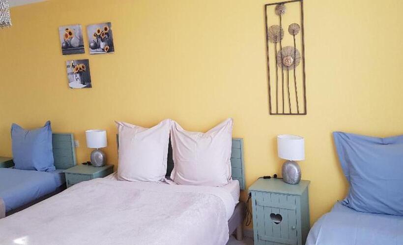 Bed and Breakfast Cour La Dame Chez Béatris Et Christophe Janson