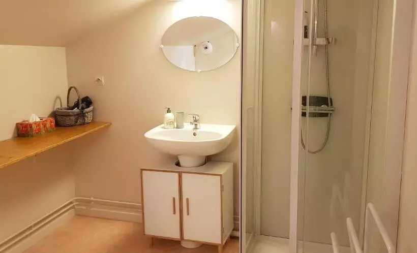 ベッドアンドブレックファースト Cour La Dame Chez Béatris Et Christophe Janson