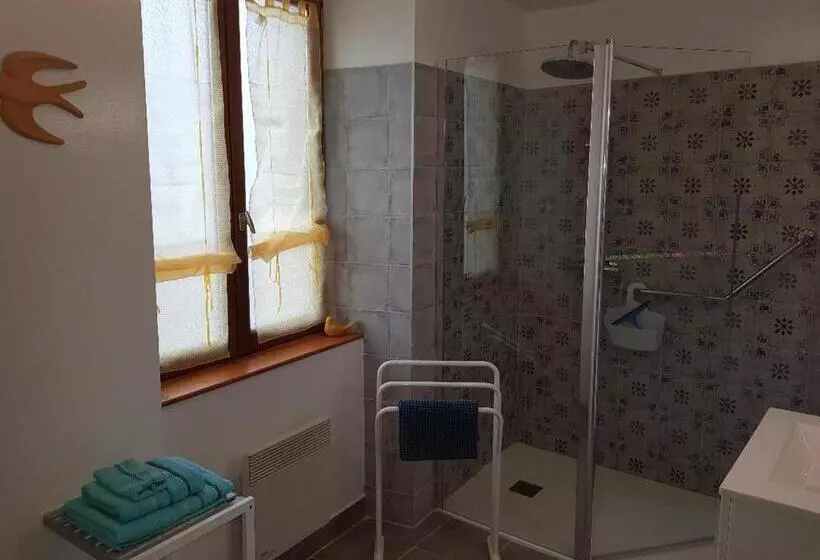 ベッドアンドブレックファースト Cour La Dame Chez Béatris Et Christophe Janson