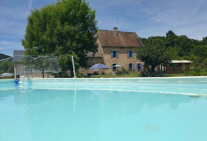 مبيت وإفطار De Oude Pastorie