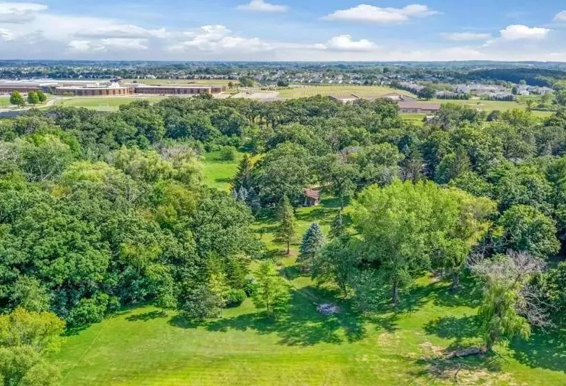 Aamiaismajoitus (B&B) Harmony Inn, Huntley Illinois