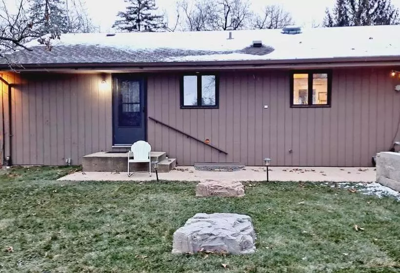 Aamiaismajoitus (B&B) Harmony Inn, Huntley Illinois