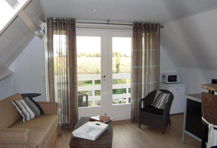 Bed and Breakfast In De Wolken