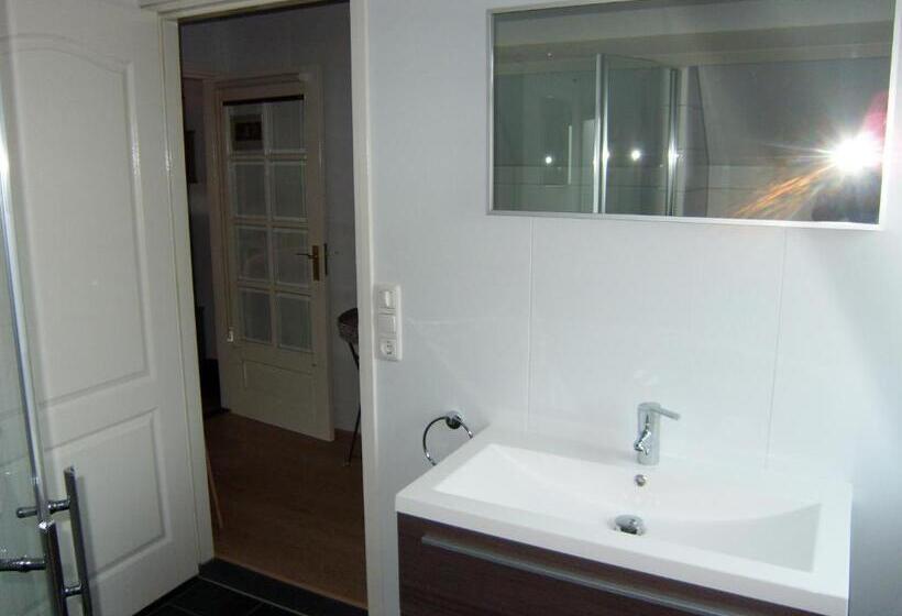 Bed and Breakfast In De Wolken