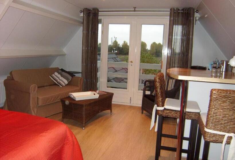 Bed and Breakfast In De Wolken